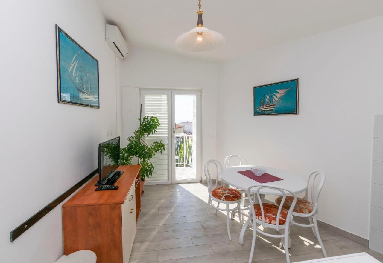 פרימוסטן Apartment Nensi מראה חיצוני תמונה